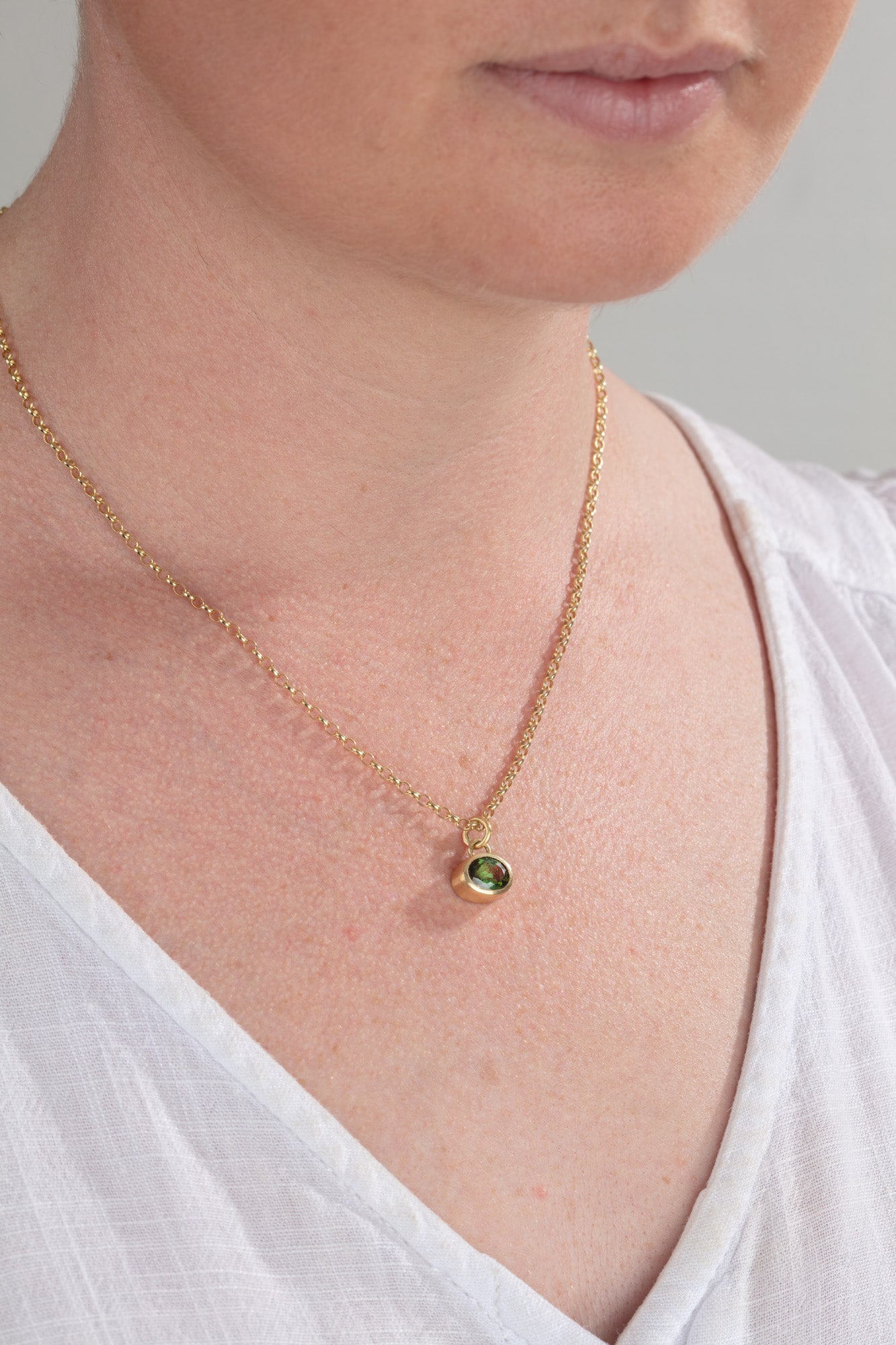18ct Gold Green Tourmaline Necklace