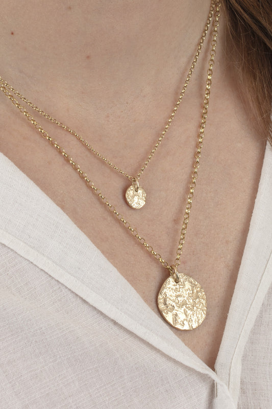 9ct Gold Small Pebble Necklace