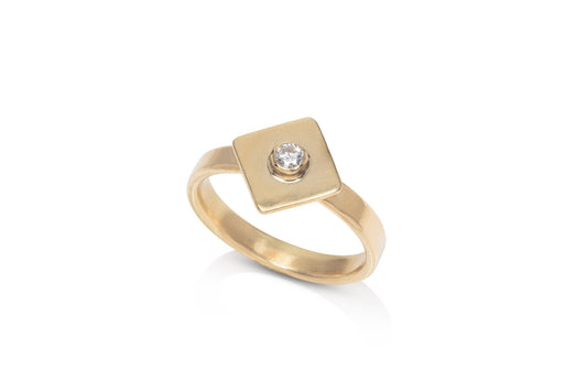 18ct Gold Diamond Ring
