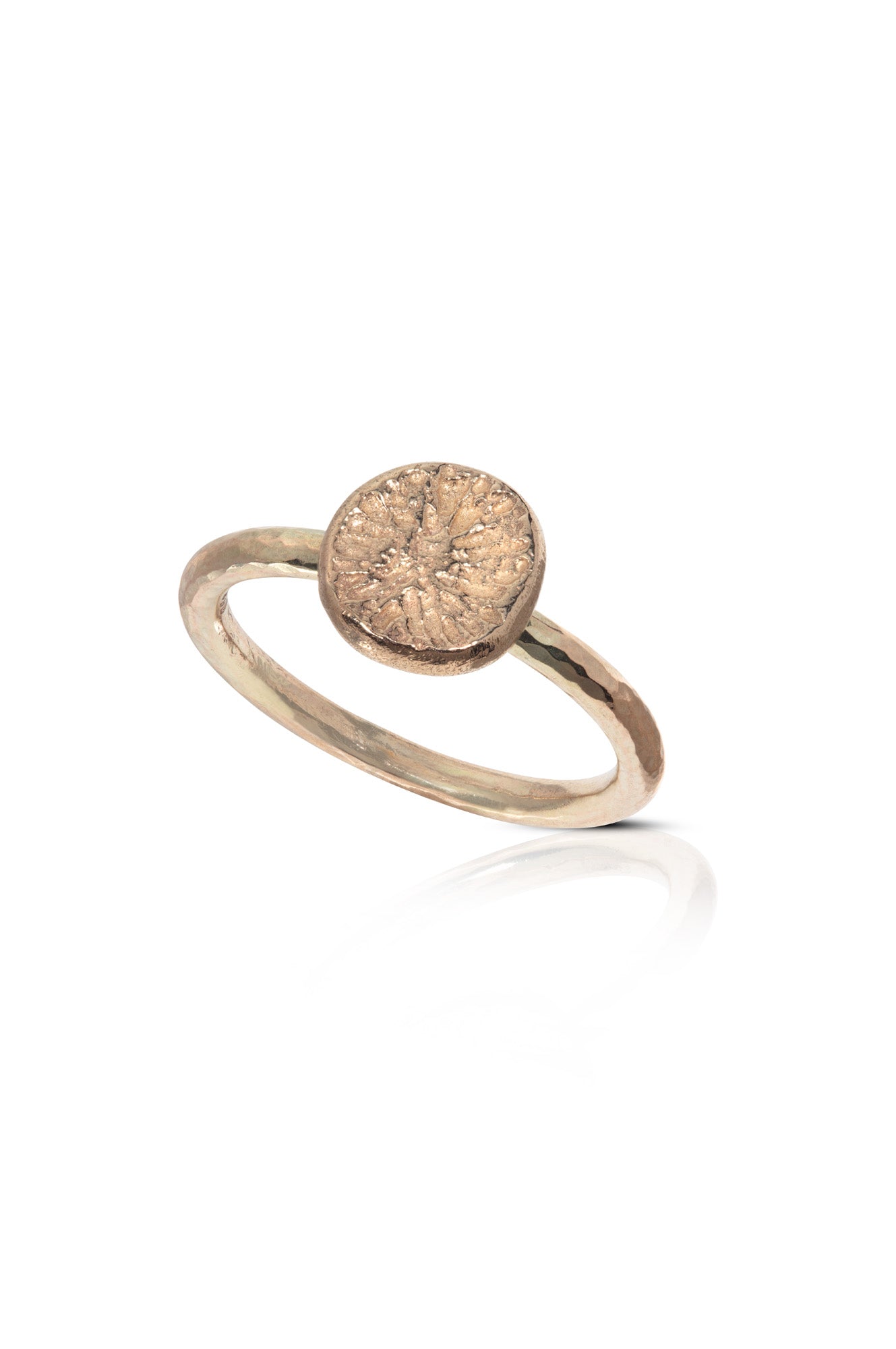 9ct Yellow Gold Coral Ring